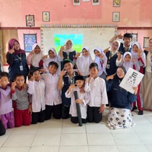 Mahasiswa KKN Unimal di SDN 10 Kuta Makmur