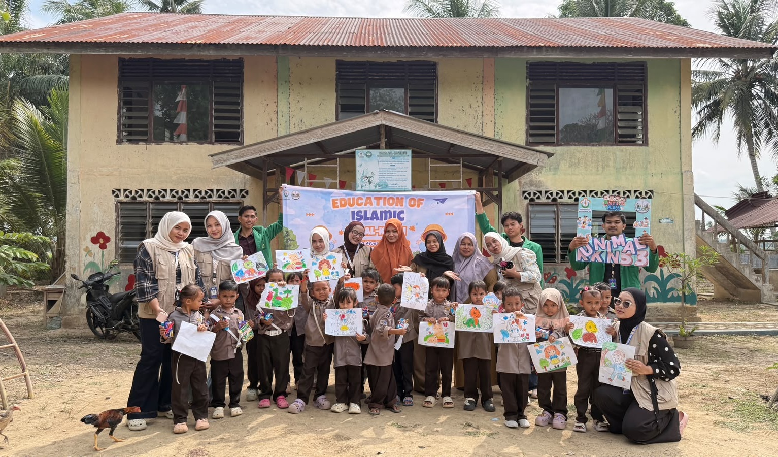 Mahasiswa KKN Unimal edukasi generasi Krueng Seupeng