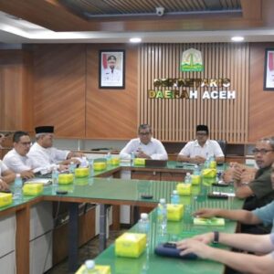 Rapat Sekda dan SKPA terkait Kapal Roro Krueng Geukueh