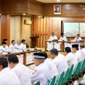 Wagub Aceh Fadhlullah rapat koordinasi SKPA