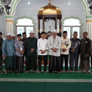 Wagub Fadhlullah hadiri Maulid di Teupin Raya
