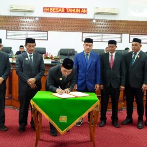 Bupati DPRK Aceh Besar sepakati Perubahan KUA PPAS 2026