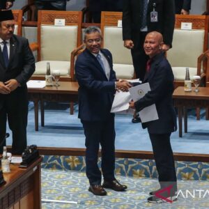 DPR sahkan UU APBN 2027