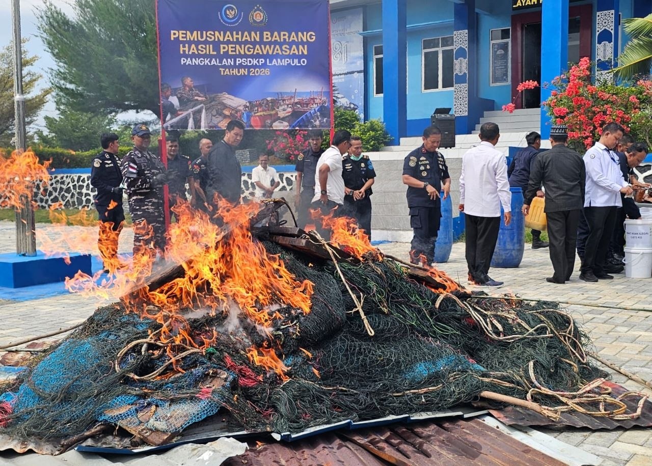 KKP musnahkan barang hasil pengawasan Pangkalan PSDKP Lampulo