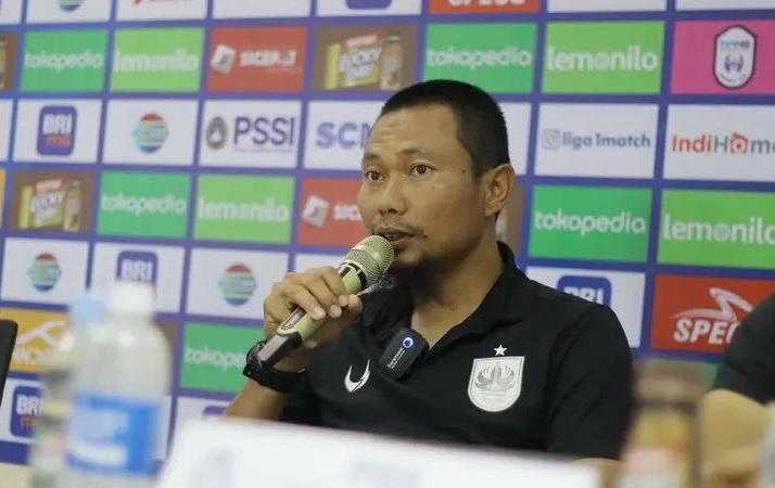 Pelatih kepala Persiraja Banda Aceh Muhammad Ridwan