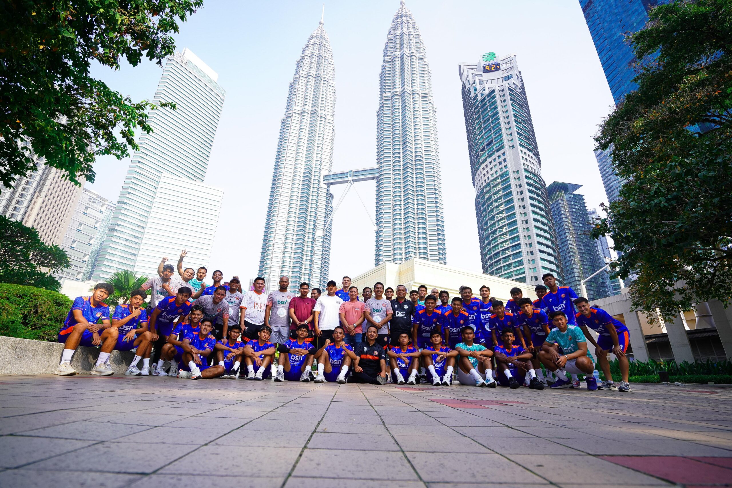 Pemain dan ofisial Persiraja di Malaysia