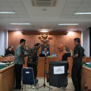 Sidang gugatan korban bencana Sumatra