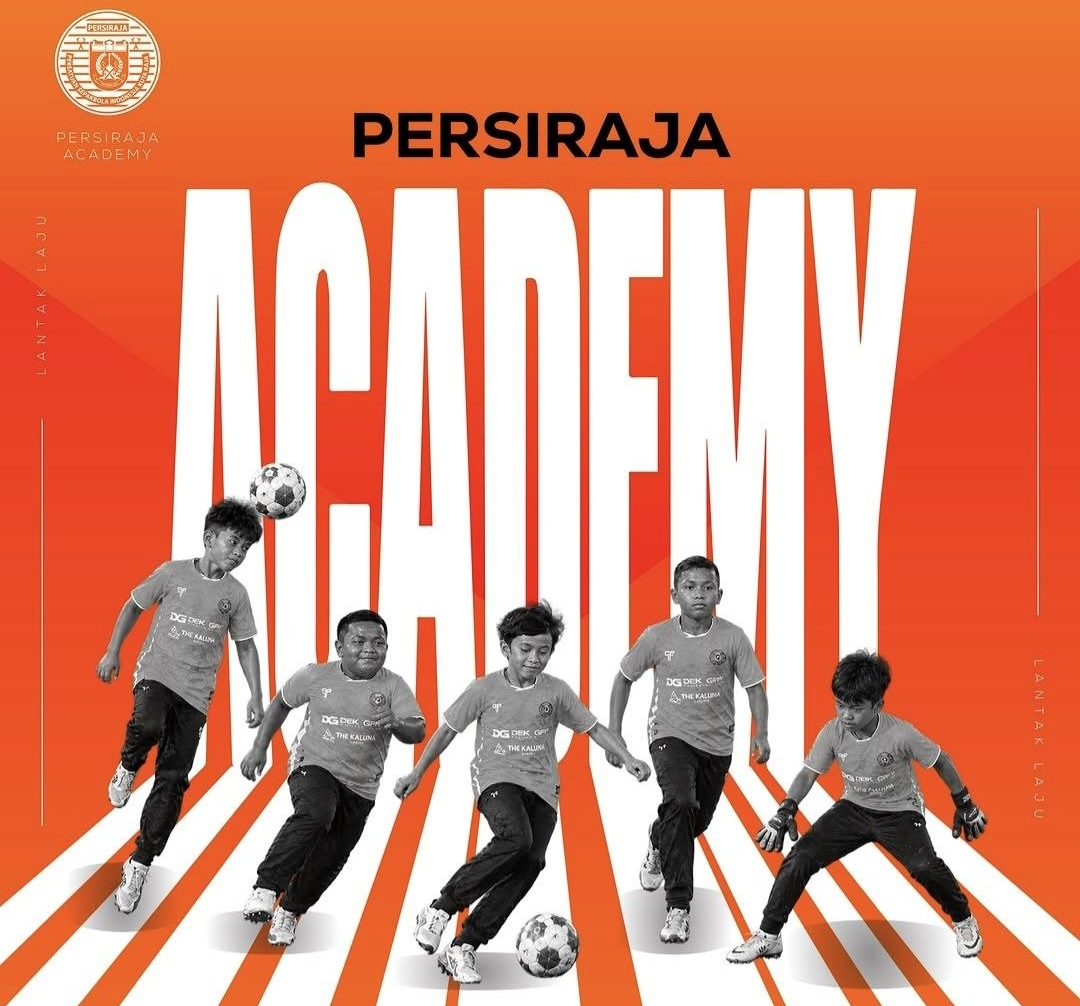 Poster resmi pendaftaran Persiraja Academy untuk pembinaan talenta muda sepak bola Aceh