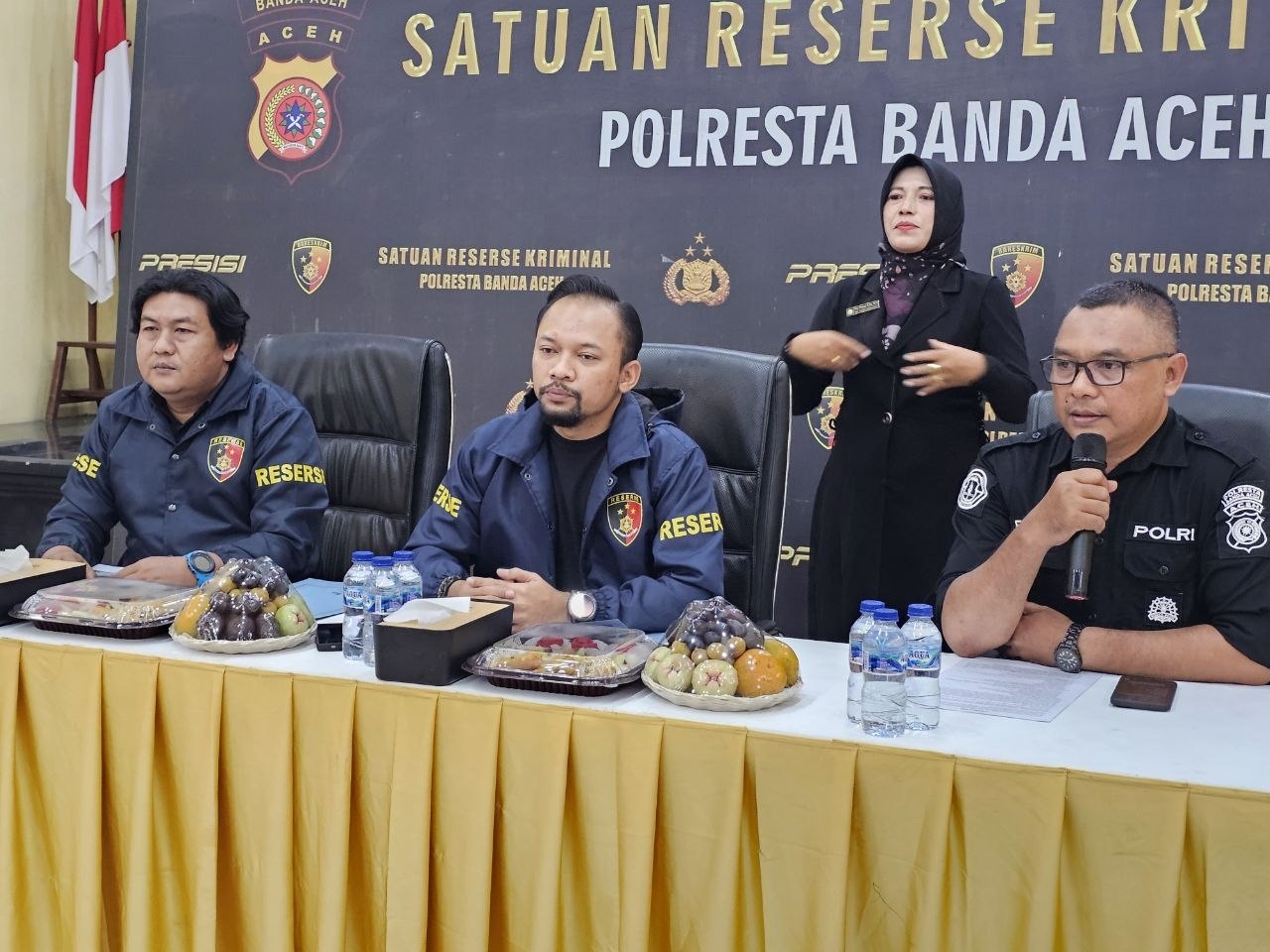 Kasat Reskrim Polresta Banda ACeh konferensi pers