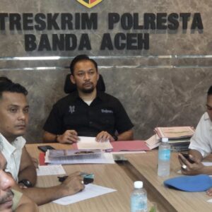 Kasat Reskrim Polresta Banda Aceh dan tim penyidik