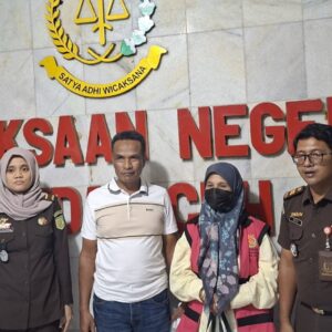 Kejari Banda Aceh tahan tersangka korupsi beasis