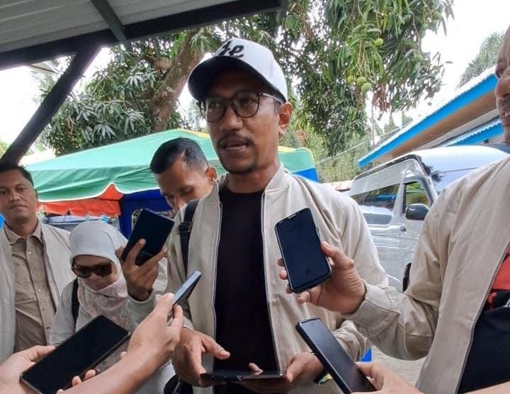 Manajer Komunikasi TJSL PLN UID Aceh Zulfan M Jamil foto Line1News