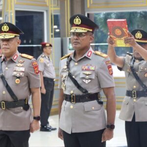Sertijab Wakapolda Aceh dari Ari Wahyu Widodo kepada Latif Usma